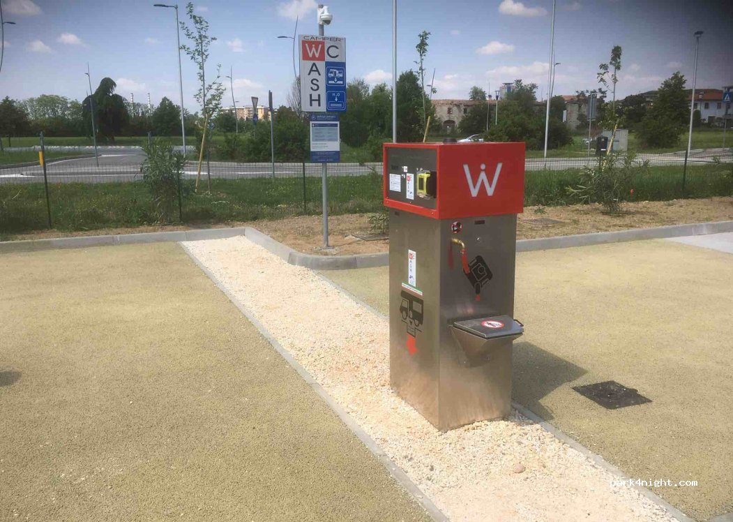 Area di sosta Brescia — foto 2