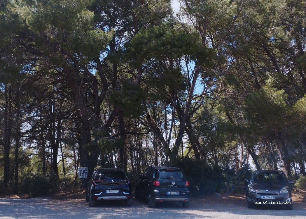 (34850) Pinet - Unnamed Road — foto