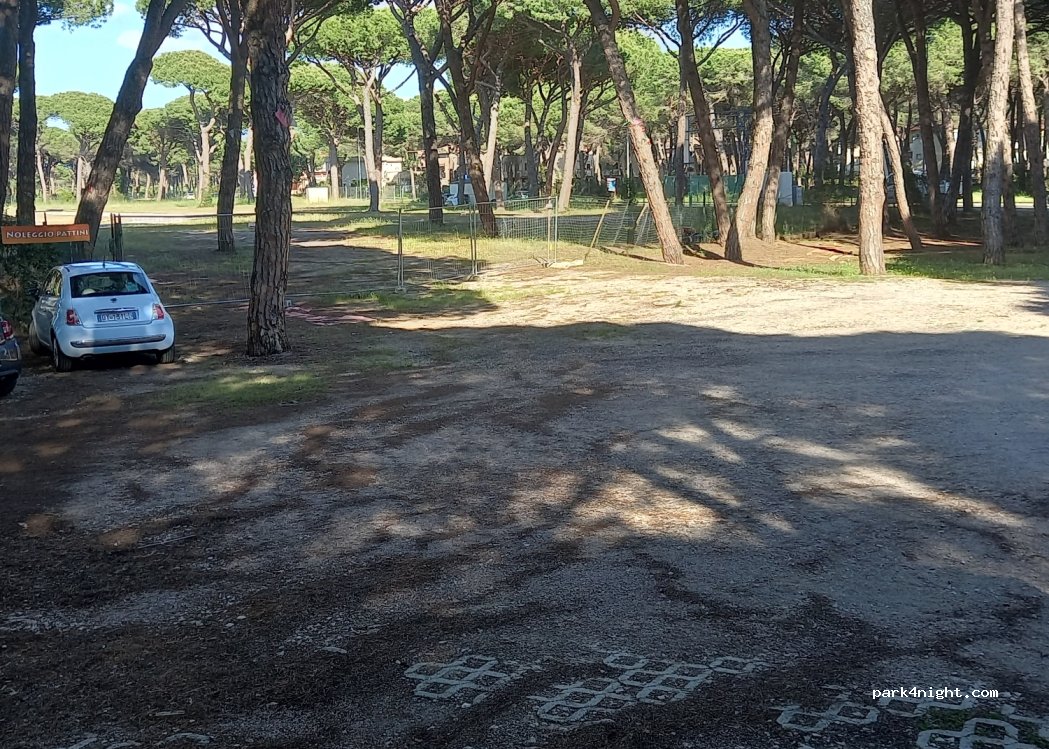 (58100) Marina di Grosseto - 13 Via Pietro Maroncelli — foto 2