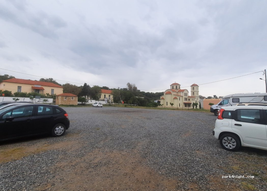 (740 57) Panormos in Rethymno - Unnamed Road — foto