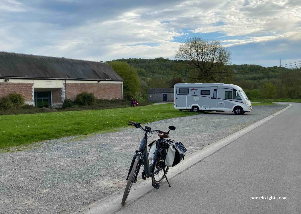 (6940) Durbuy - 1 Rue de Saint-Amour — foto