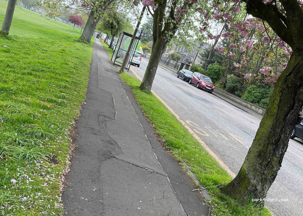 (EH6 7QR) Edinburgh - Claremont Park — foto