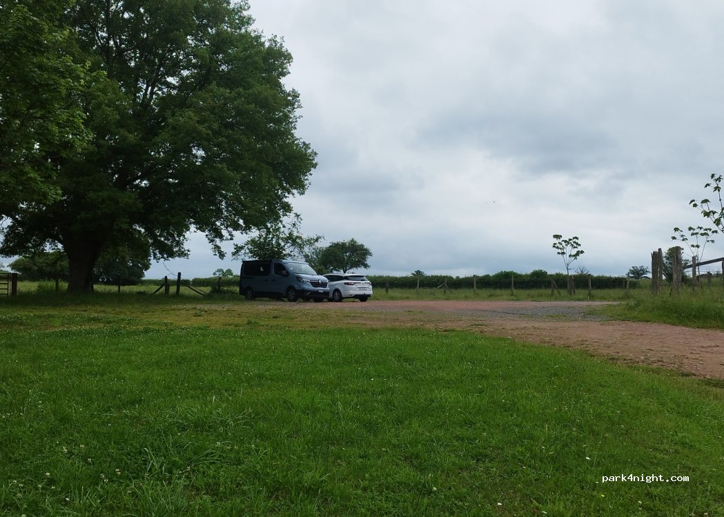 (71430) Palinges - D128 — foto 4