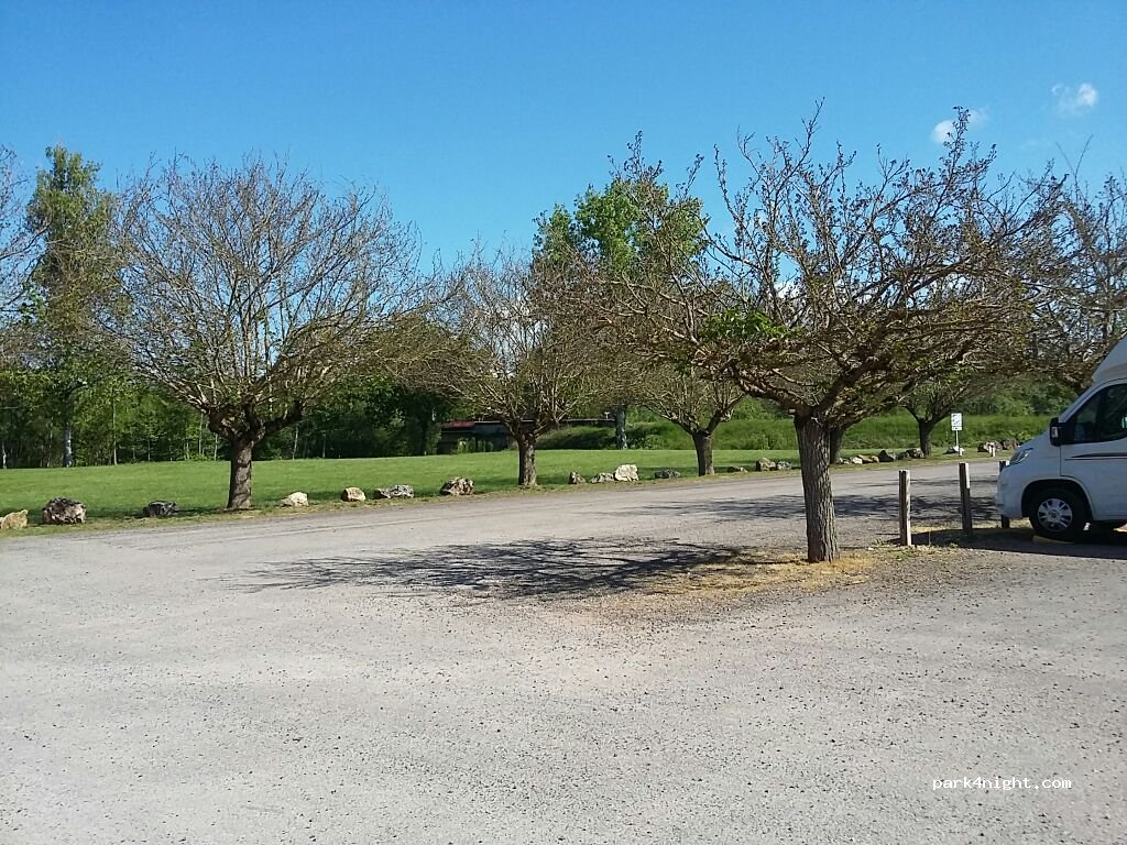 (81140) Castelnau-de-Montmiral - La Frayssinette — foto