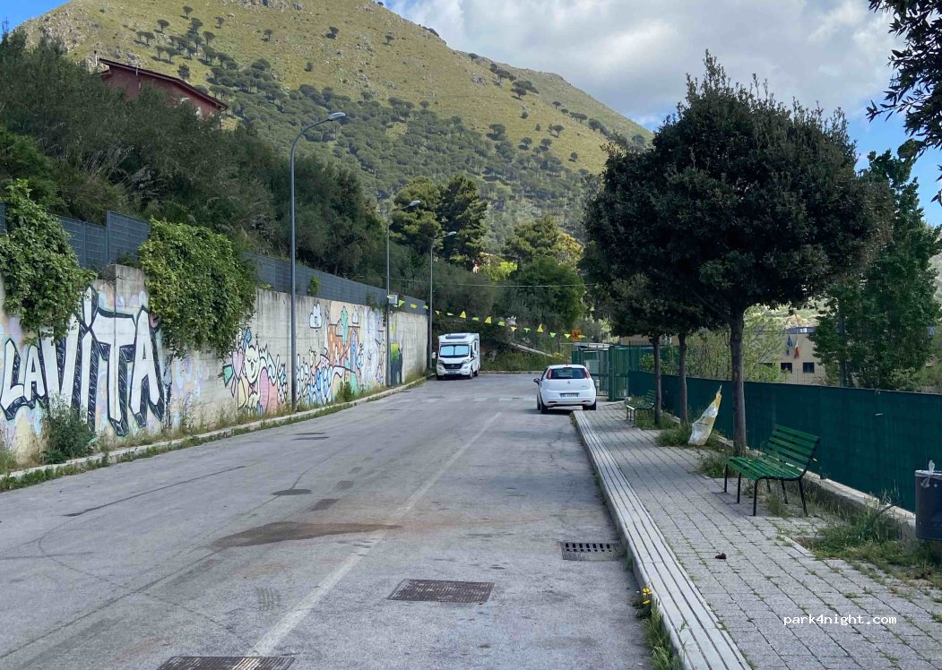 (90046) Pioppo - 364 Strada Statale 186 — foto