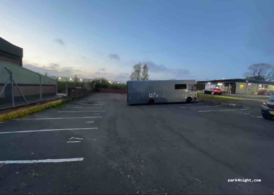 (PA3 4EA) Paisley - 125 Renfrew Road — foto
