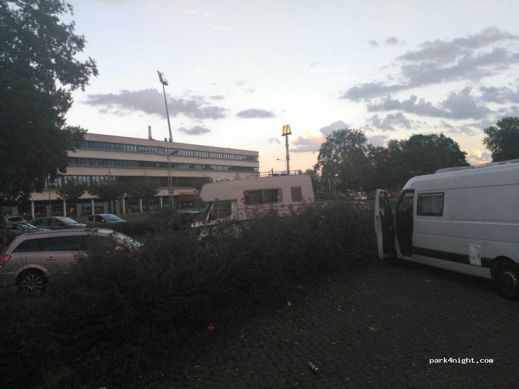 (6225 XW) Maastricht - 51 Stadionplein — foto 2