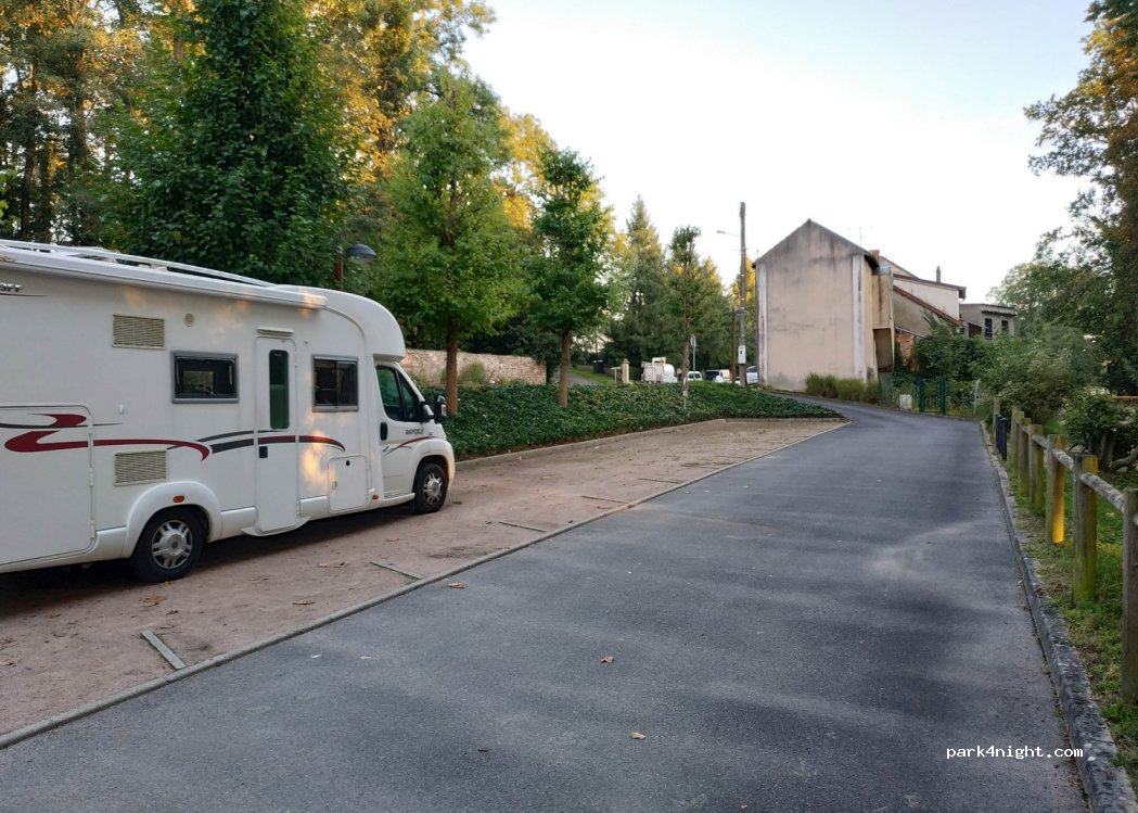 (03120) Saint-Prix - 18 Rue des Vignes — foto