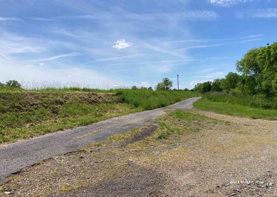 (37130) Cinq-Mars-la-Pile - 1 Le Gravier — foto