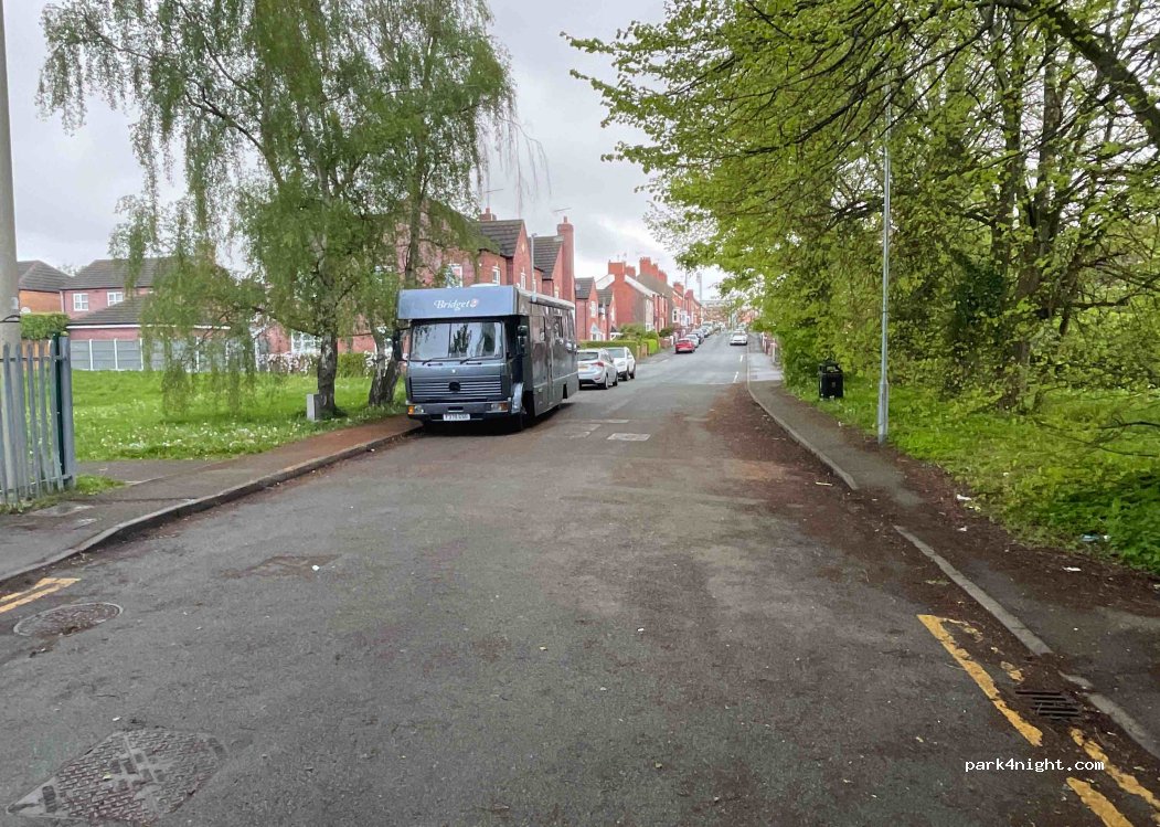 (LL11 2AQ) Wrexham - 37 Maesgwyn Road — foto