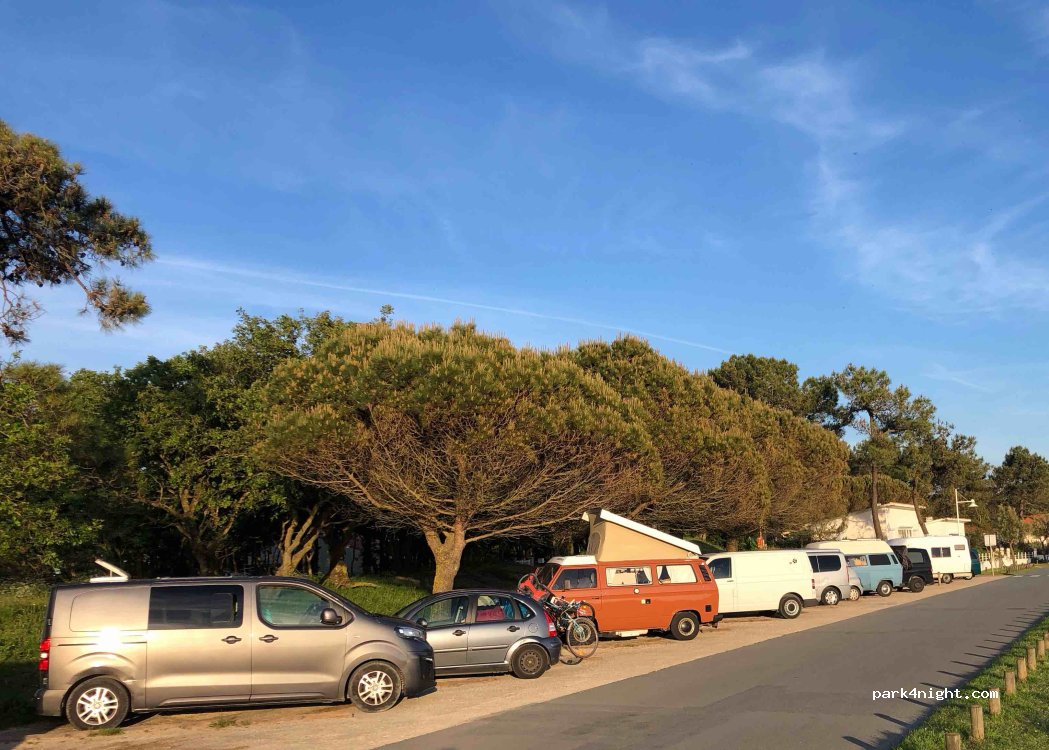 (17320) Marennes-Hiers-Brouage - 21 Avenue William Bertrand — foto 2