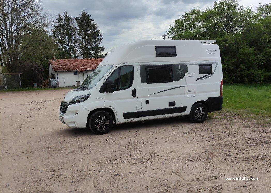 (66399) Mandelbachtal - 1 Am Sportplatz — foto