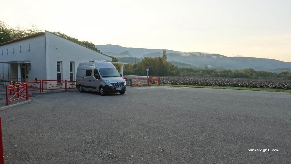 (04200) Entrepierres - L'Adrech — foto