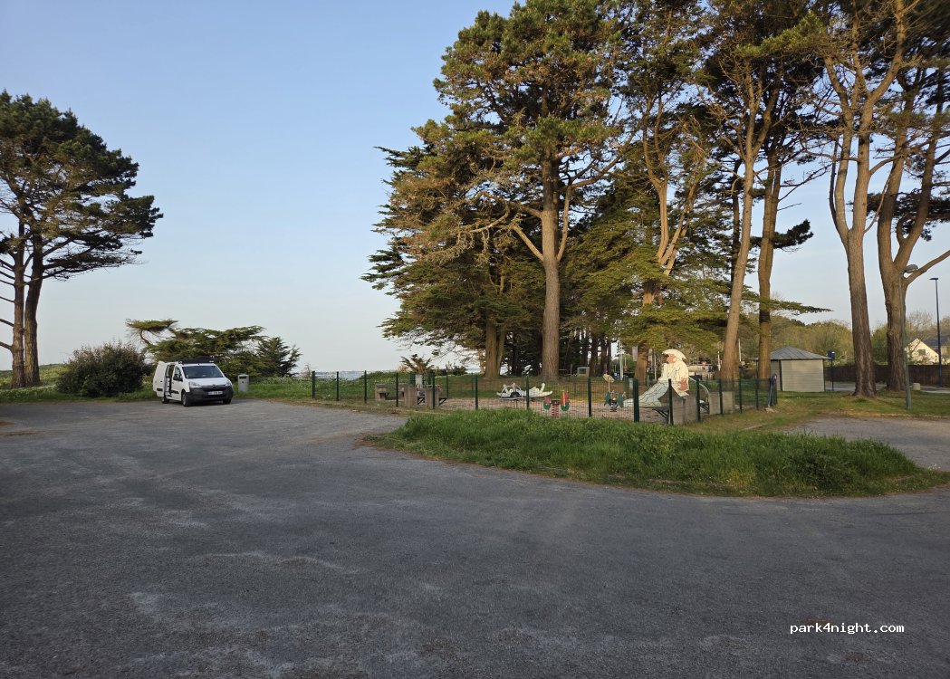 (29950) Bénodet - 24 Route de Poulmic — foto 5