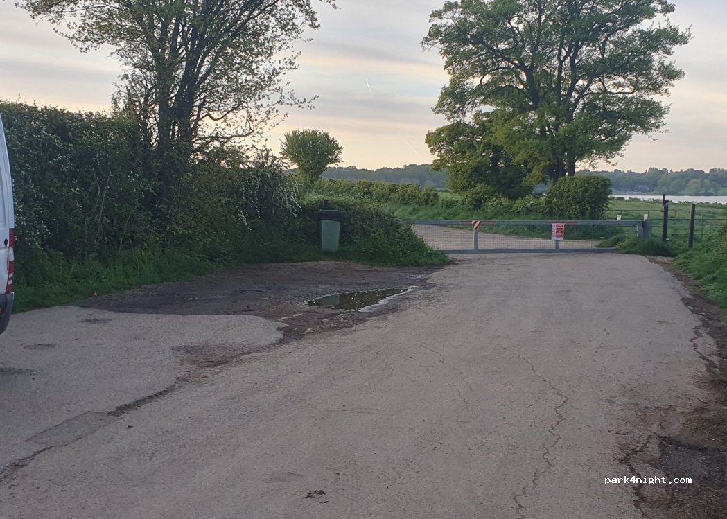 (LE15 8TH) Oakham - Ketton Rd — foto