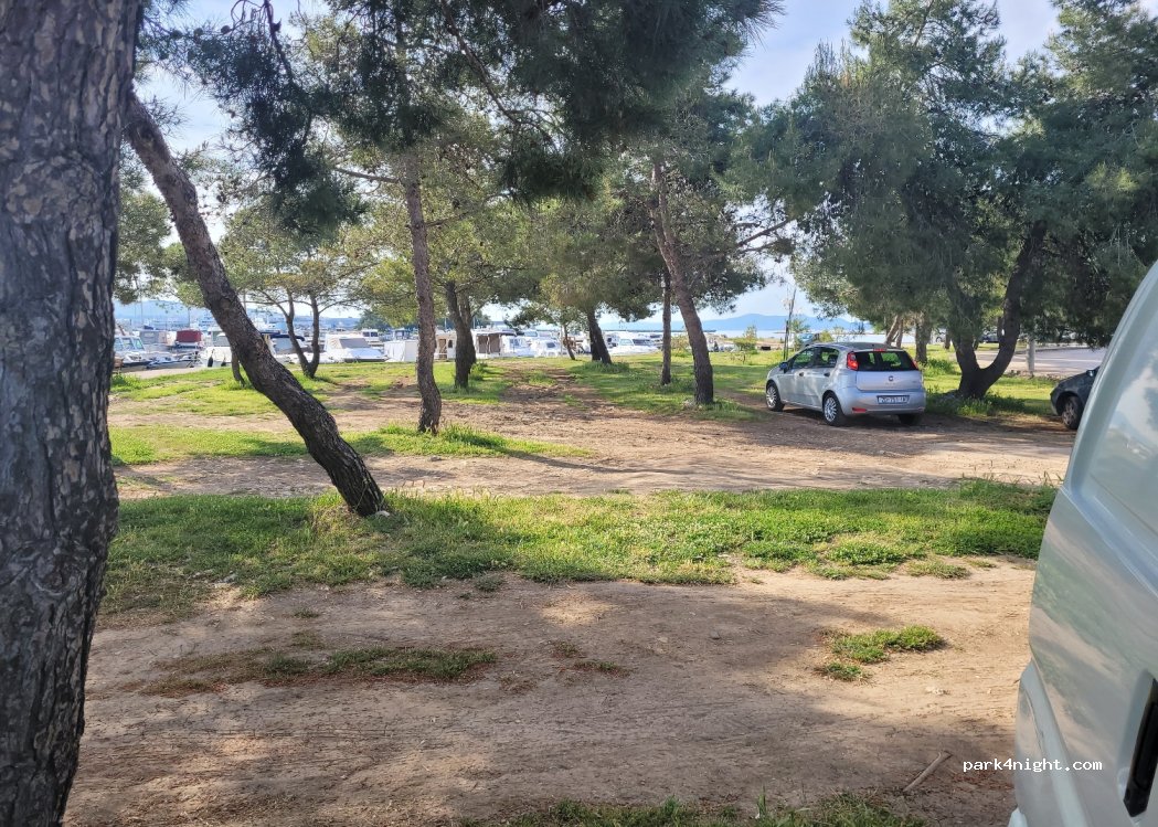 (23000) Zadar - 7 Put Klementa — foto 2