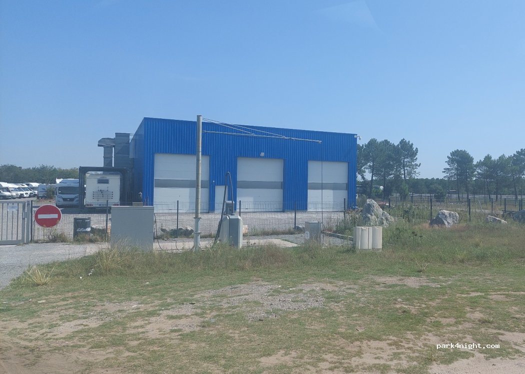(40230) Saint-Geours-de-Maremne - D810 — foto 2