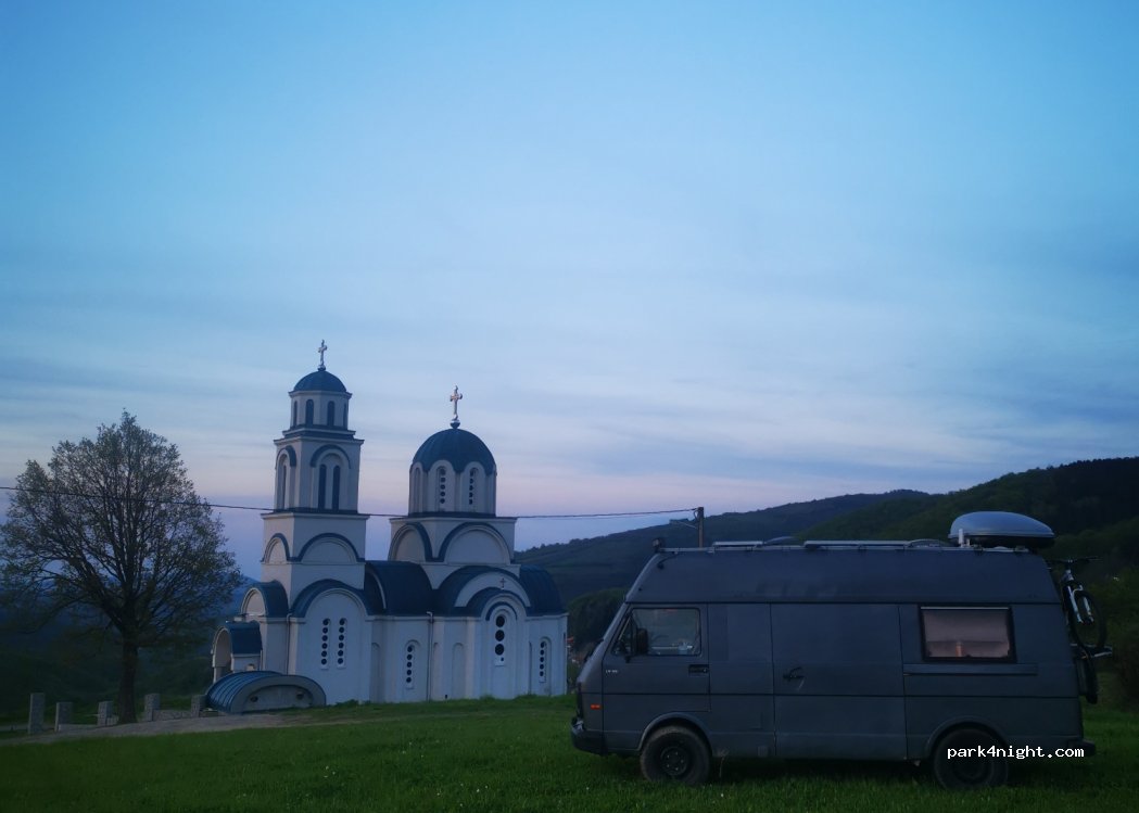 (32313) Rudnik - Unnamed Road — foto