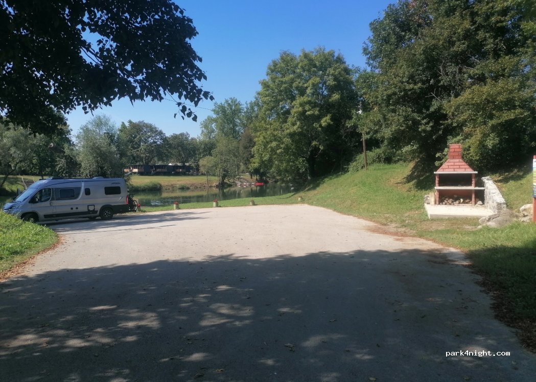 (47276) Jurovo - Unnamed Road — foto 3