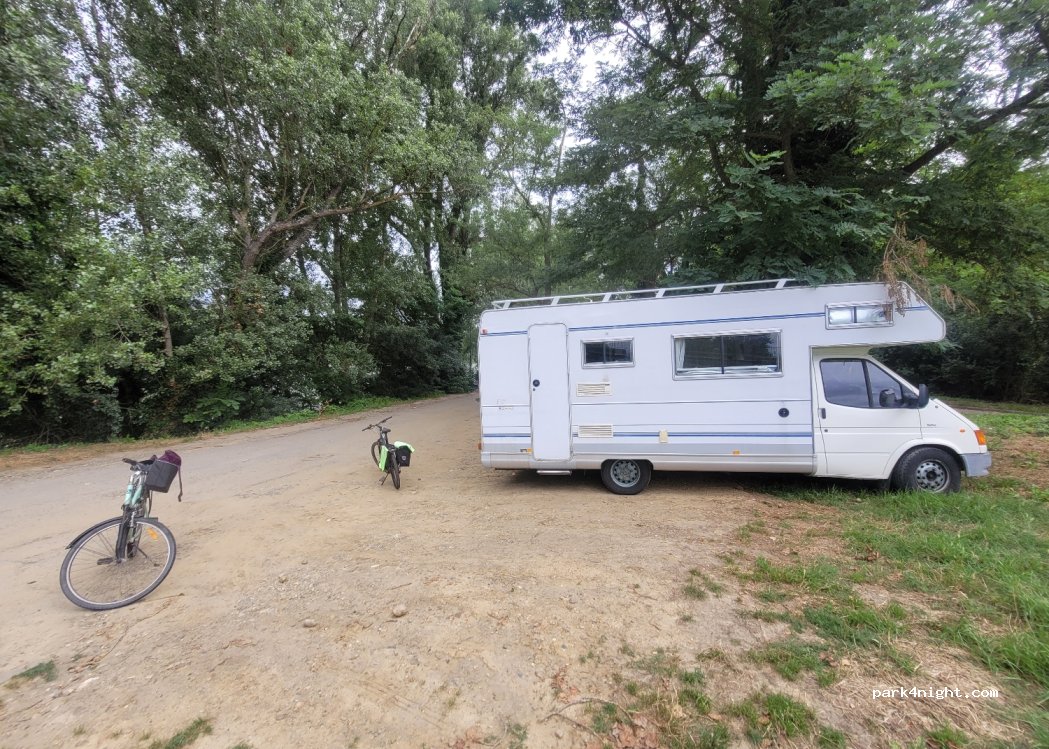 (31200) Toulouse - Route de Blagnac — foto 3