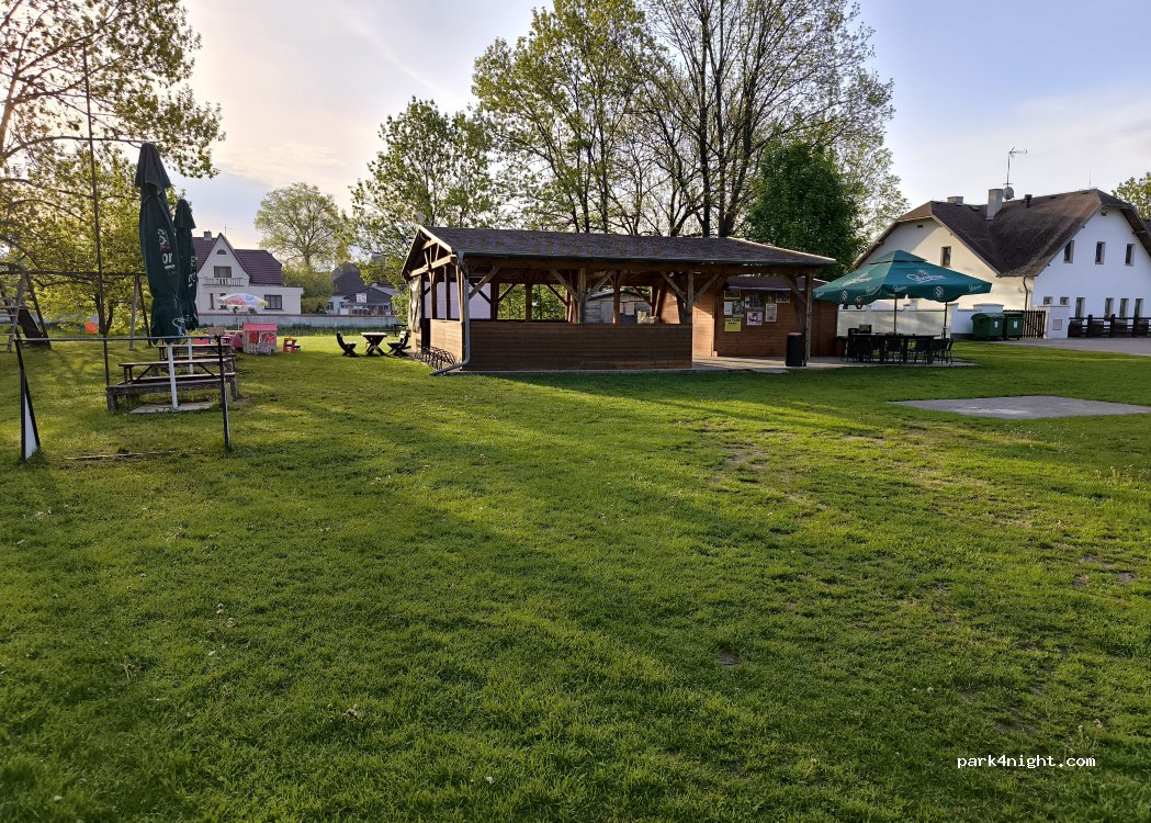 Vodácké tábořiště OSTROV — foto 5
