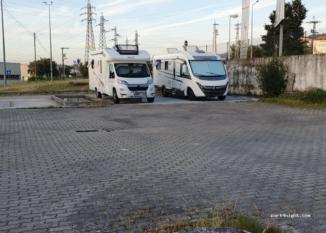 (6270-448) Seia - 4 Rua da Castanheira — foto 2