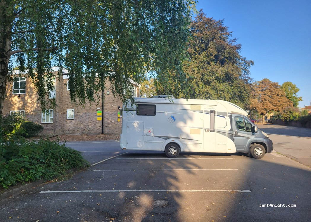 (PE11) Spalding - 14 Church Street — foto