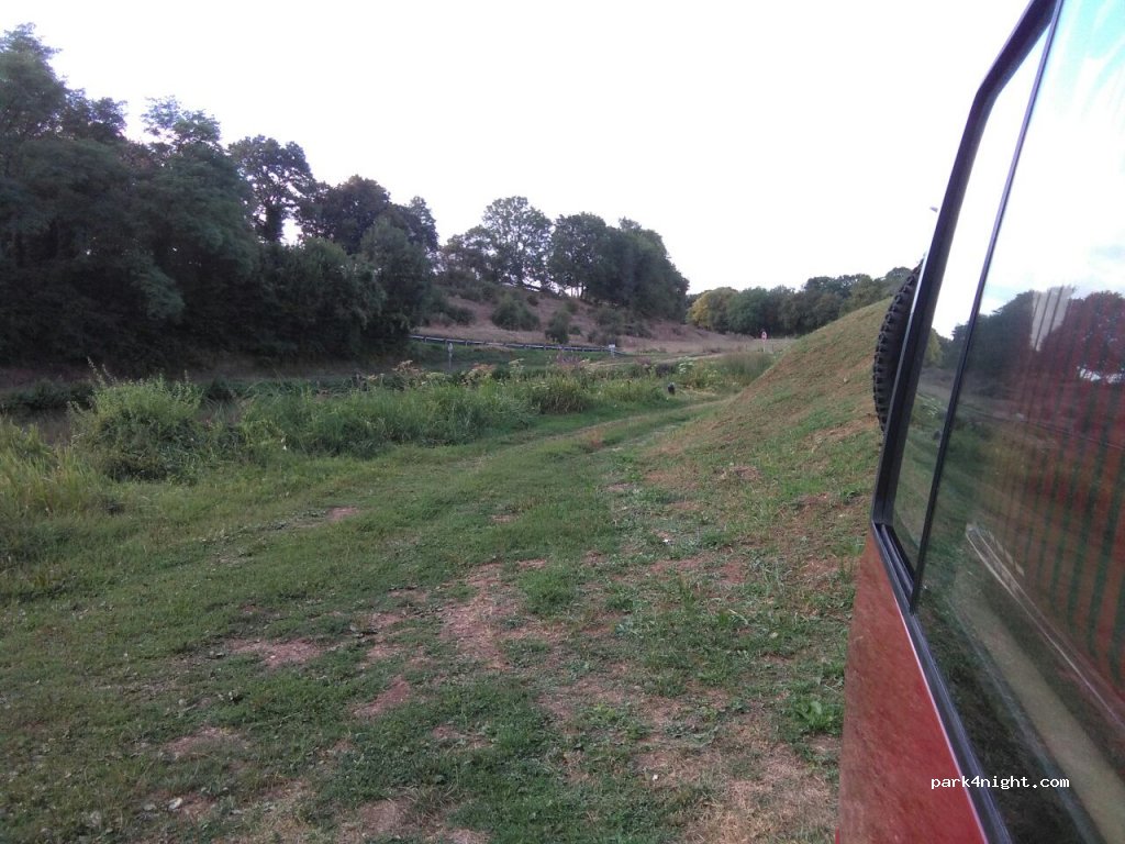 (58110) Alluy - 80-82 Pont — foto