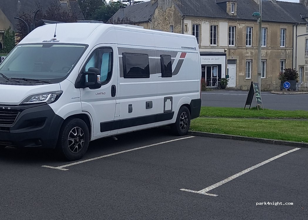 (14400) Saint-Vigor-le-Grand - Rue de la Pigache — foto 2
