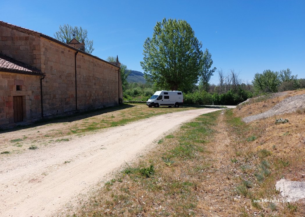 (09611) Hacinas - Camino de la Revilla — foto