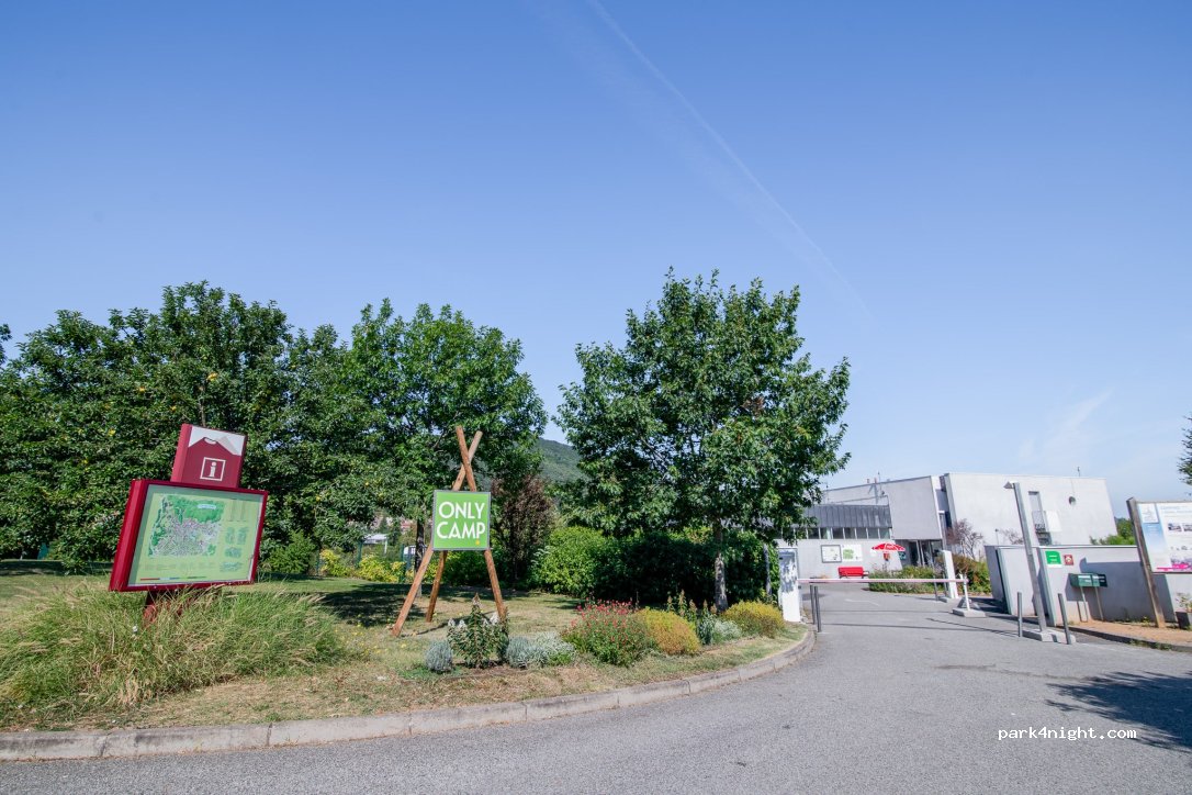 Camping Onlycamp - Pierre et Sources — foto