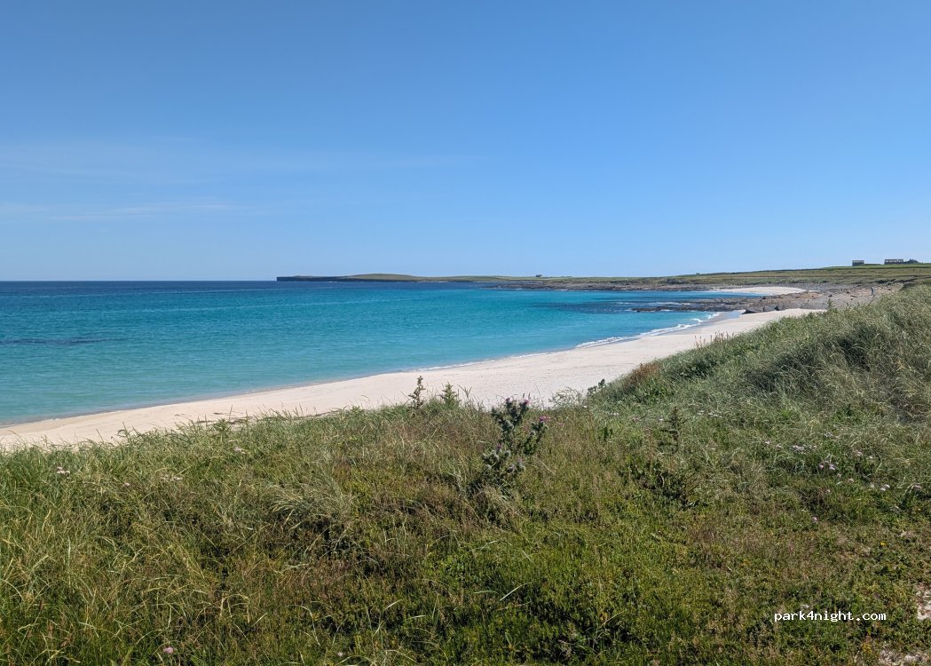 (KW17 2BZ) Pierowall - Unnamed Road — foto 3