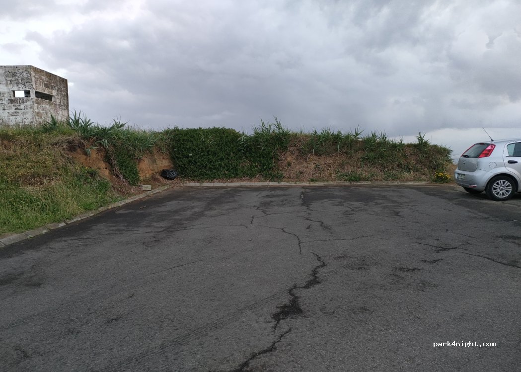(9600) Ribeirinha - Unnamed Road — foto