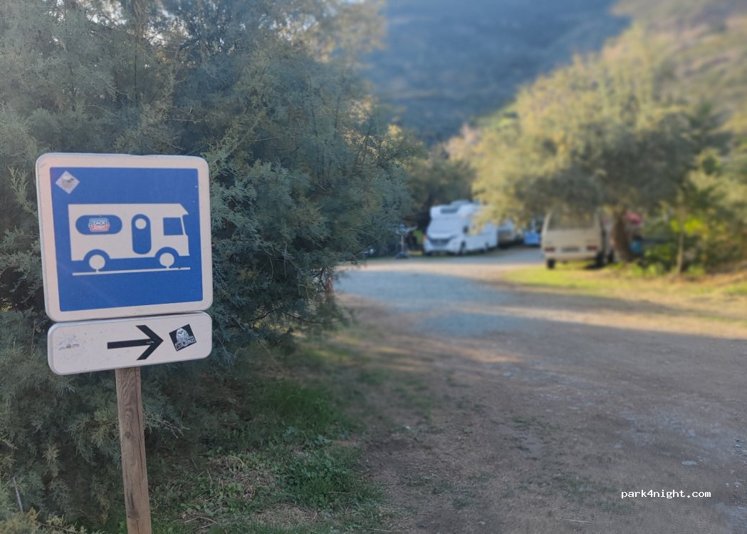 (20217) Ogliastro - parking de la plage — foto 2