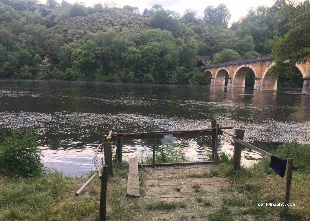 (24510) Trémolat - 576 Chemin de Halage — foto