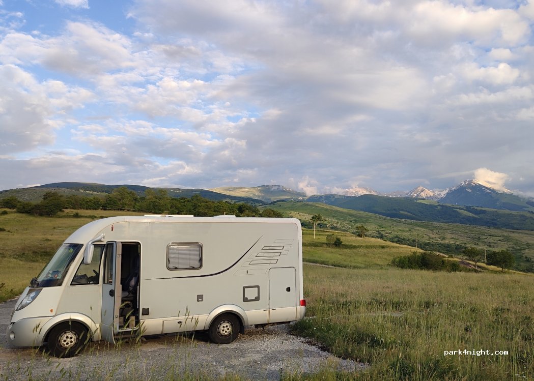 (65020) Lettomanoppello - Unnamed Road — foto 2