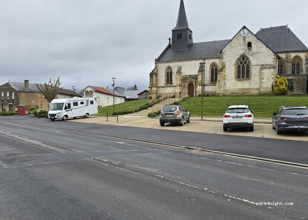 (08310) Leffincourt - 9 Rue de la Retourne — foto 3