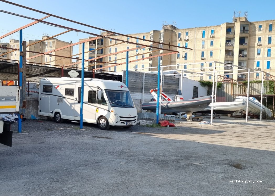 (90128) Palermo - Via Gustavo Roccella — foto