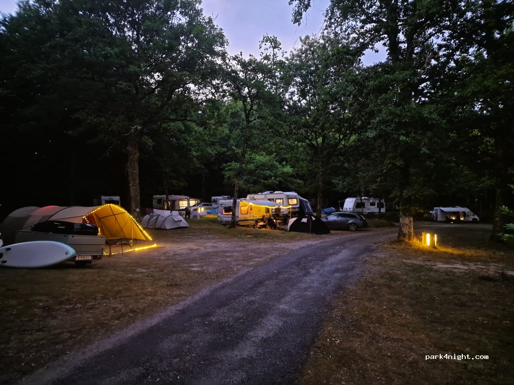 Camping Montard — foto 2