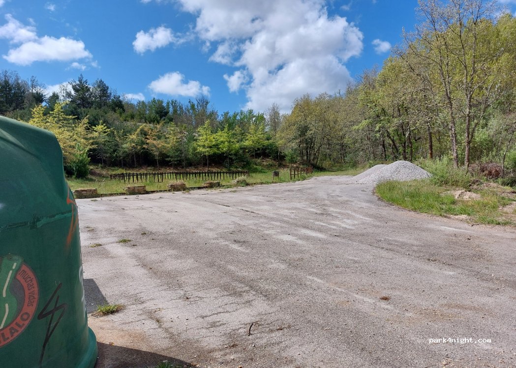 (39220) Polientes - Unnamed Road — foto
