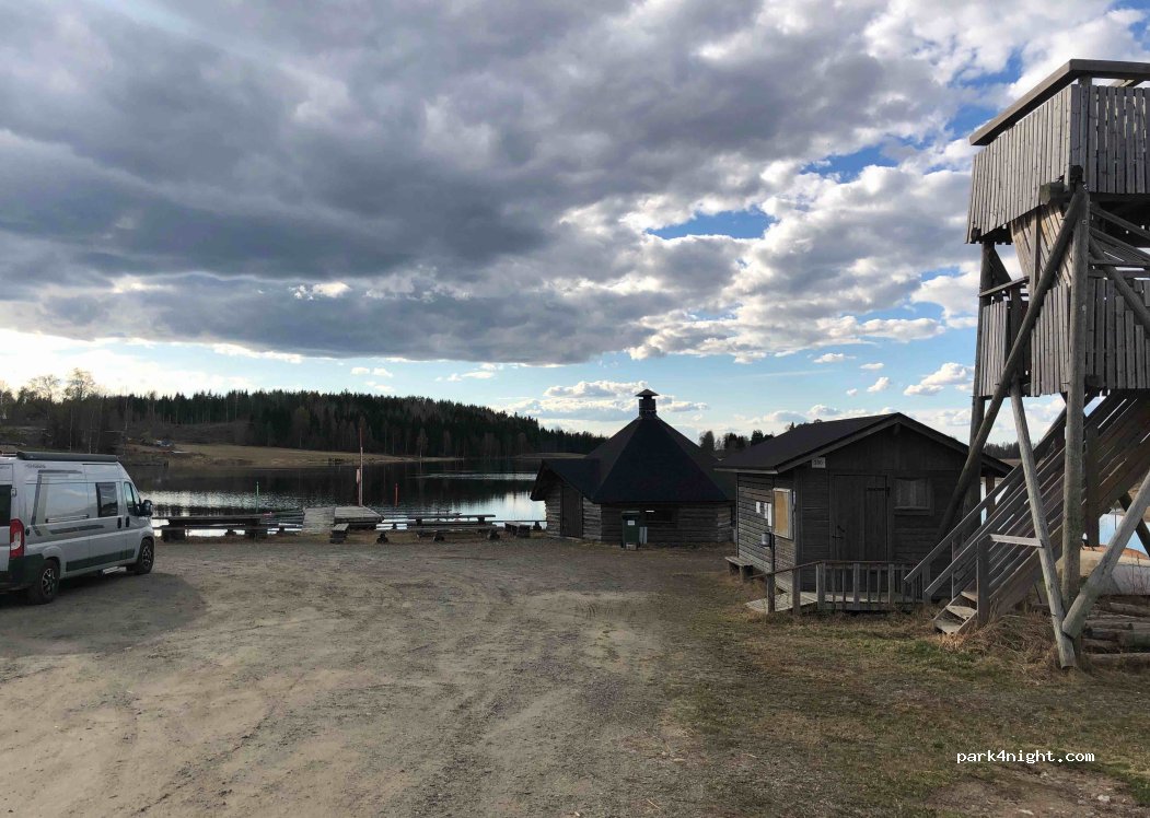 (71210) Tuusniemi - 273 Koivulahdentie — foto