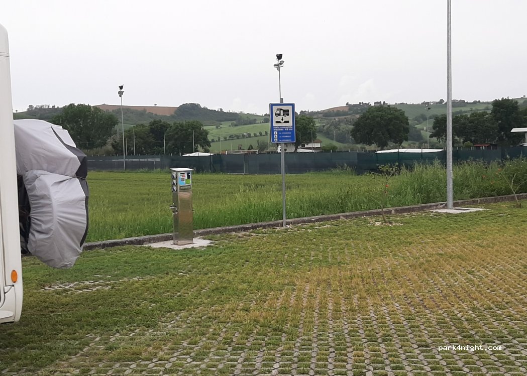 (63833) Piane di Montegiorgio - 1 Via Marcello Malpighi — foto