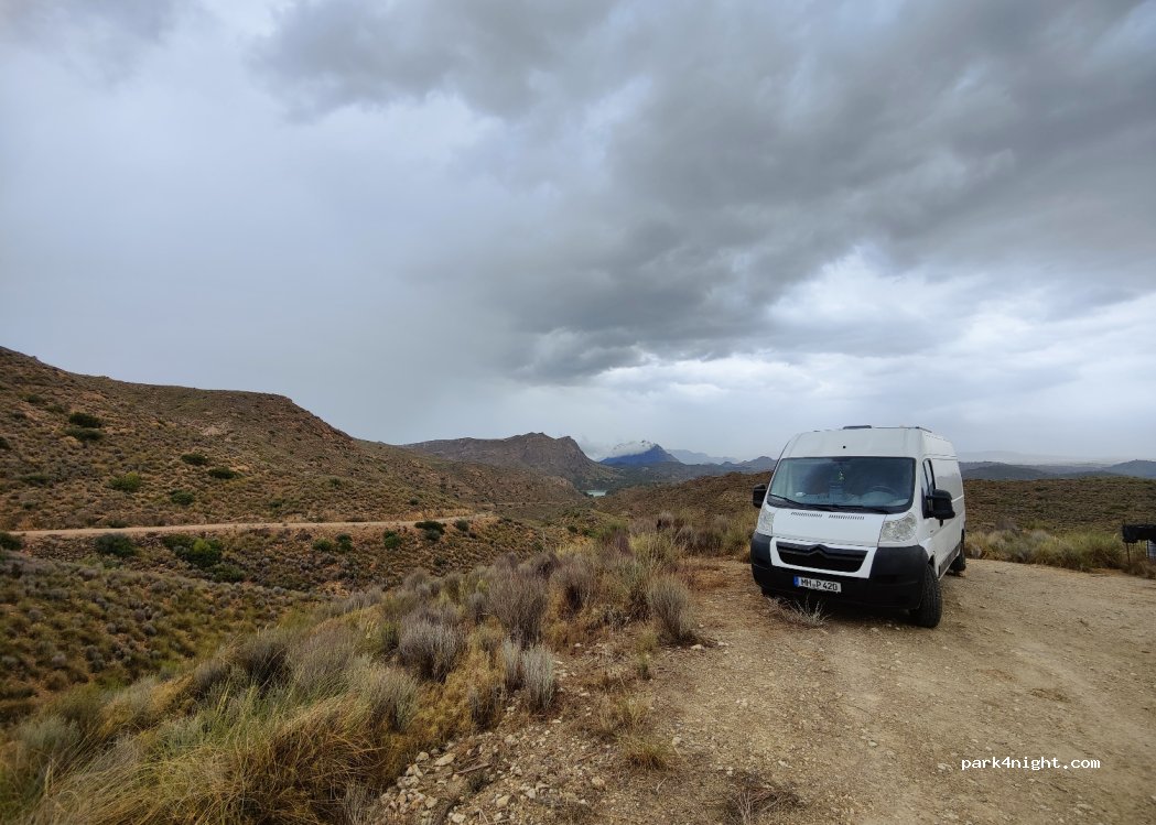 (30420) Pantano de Alfonso XIII - Unnamed Road — foto