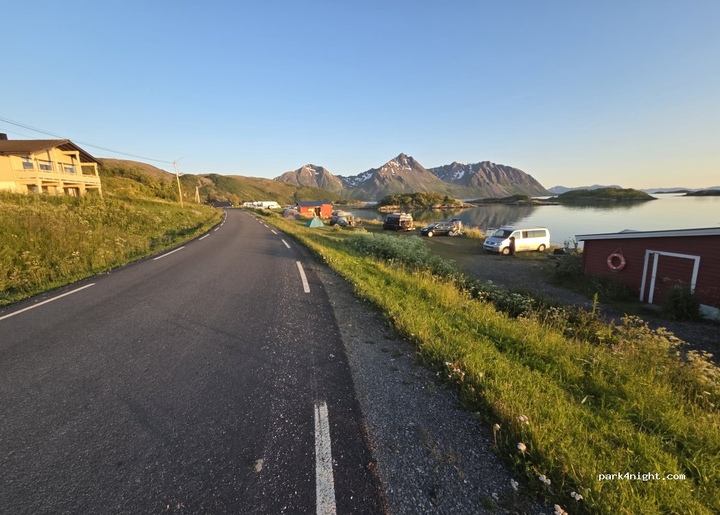 Camping Leirvåg, Bjarkøy-Brygge — foto 3