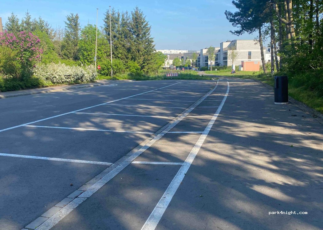(2413) Luxembourg - 12 Rue du Père Raphaël — foto
