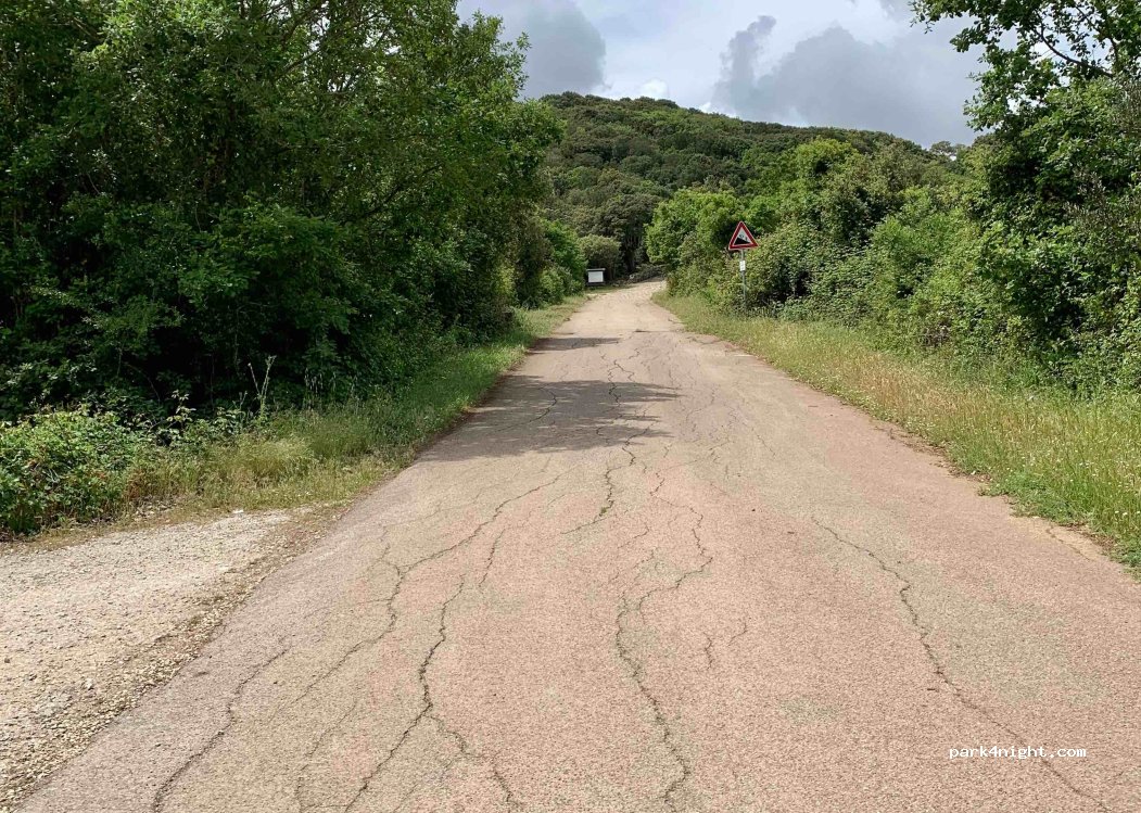 (08030) Giara di Gesturi - Unnamed Road — foto 3