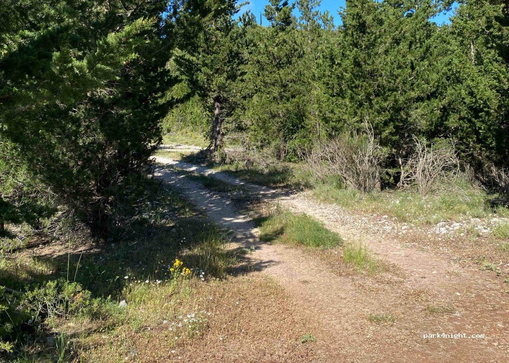 (310 82) Komilio - Epar.Od. Komiliou - Akrotiriou Lefkatas — foto 2