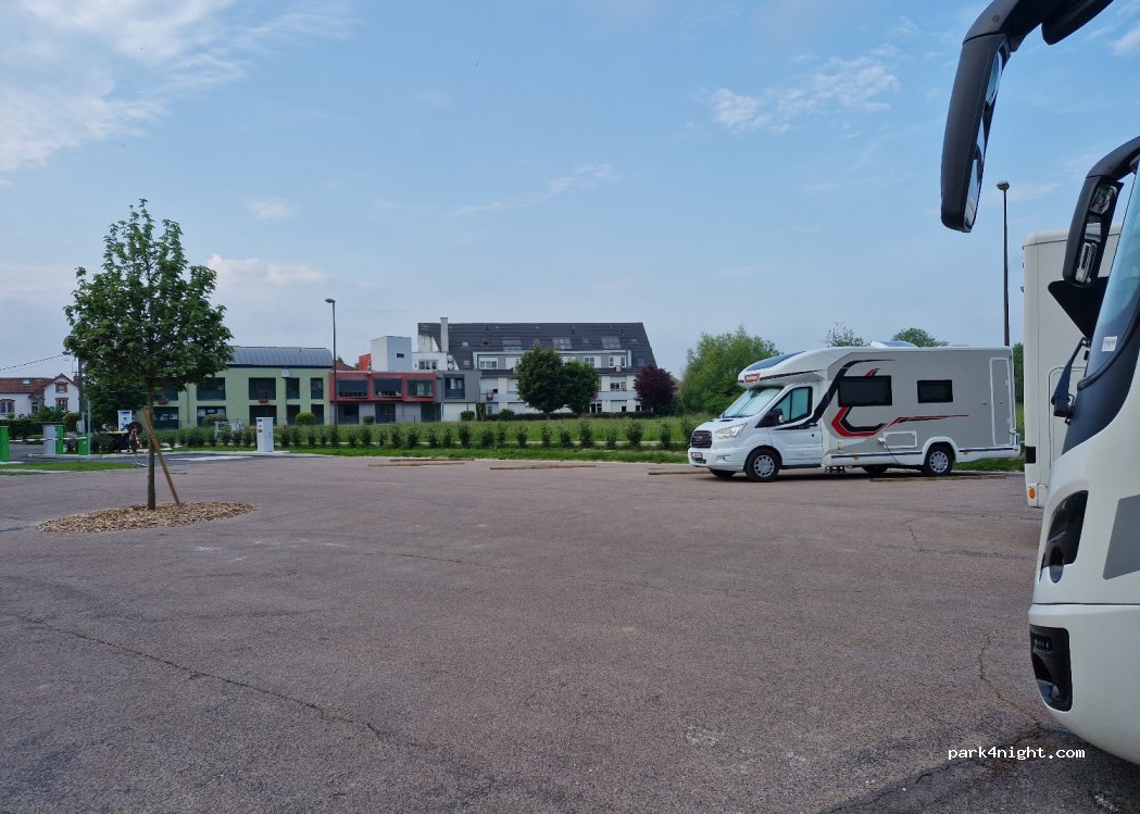 CAMPING-CAR PARK area of Bar-sur-Aube — foto
