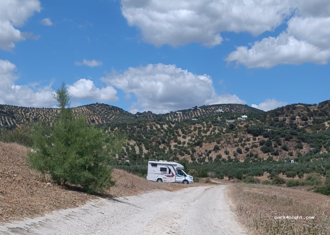 (14970) Iznájar - Unnamed Road — foto