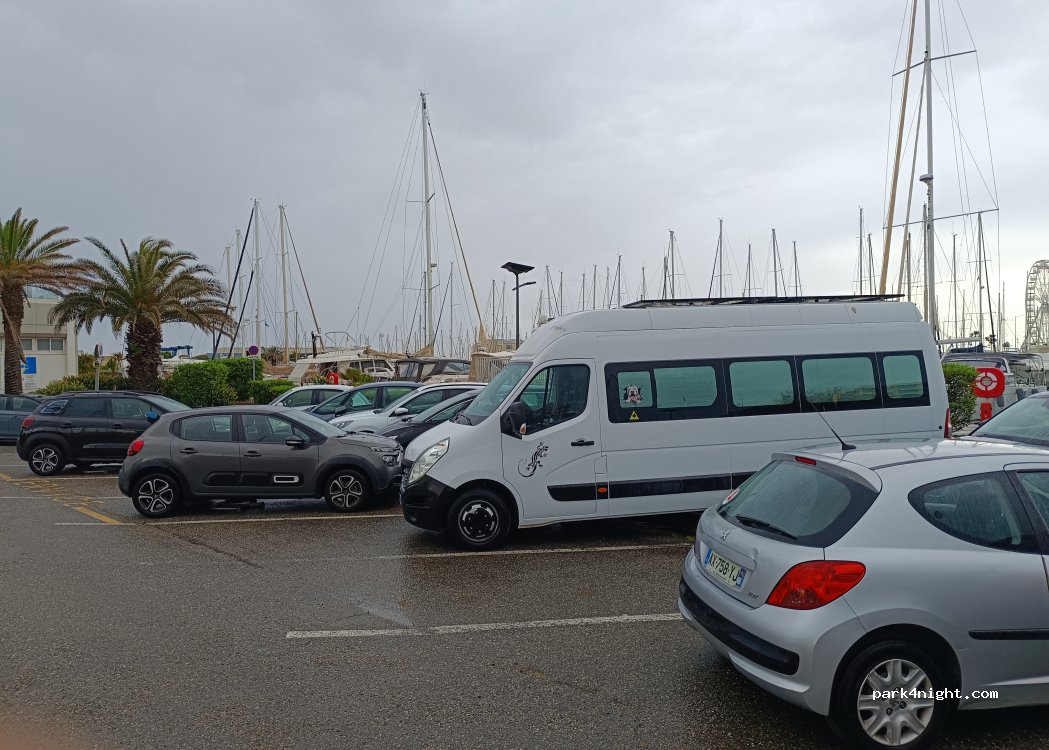 (66140) Canet-en-Roussillon - 7 Quai de Barcelone — foto 2